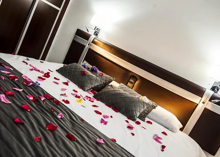 Palomas Hotel Lucena