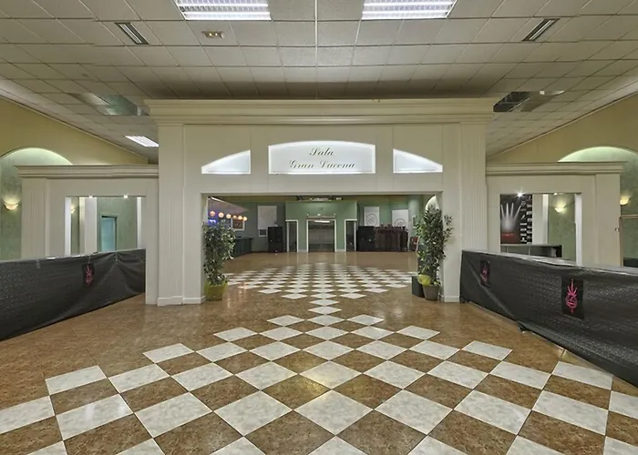 Palomas Hotel